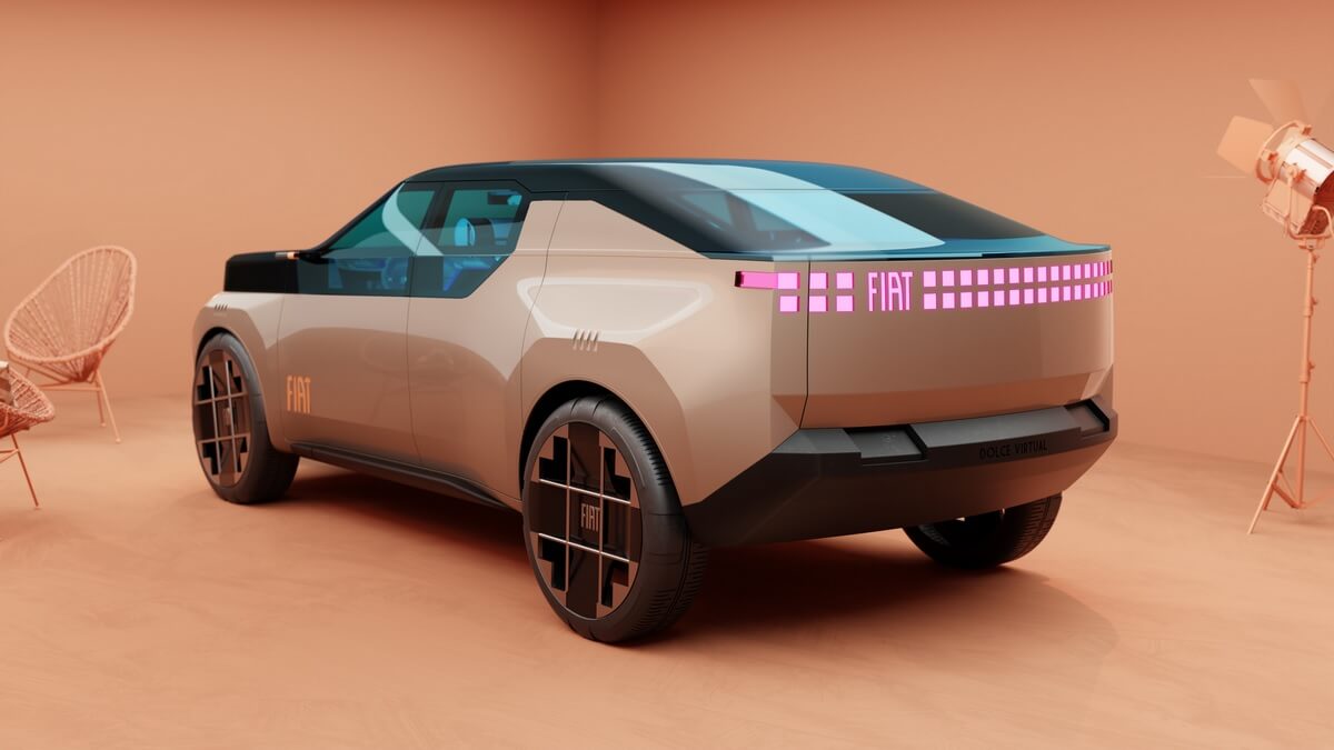 Prototipo che anticipa il nuovo modello Fiat Fastback in uscita nel 2027